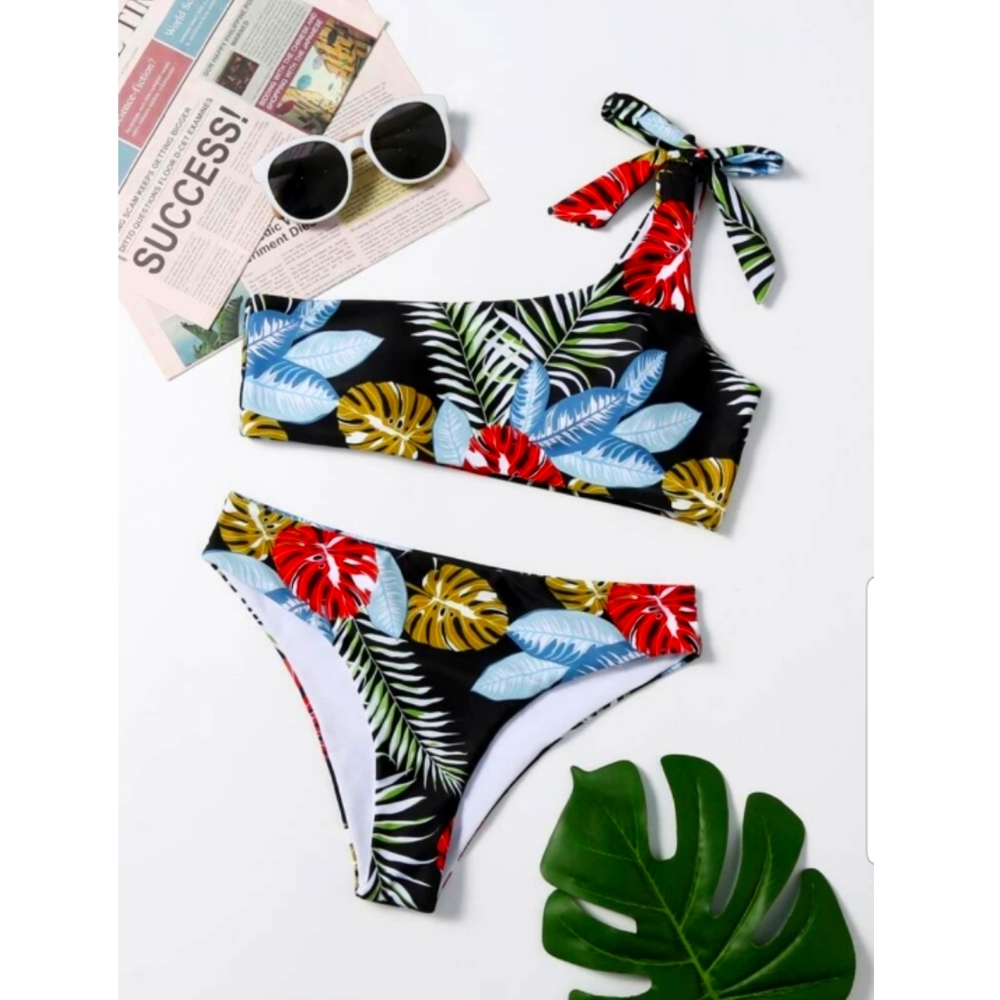 Tropical print bikini
